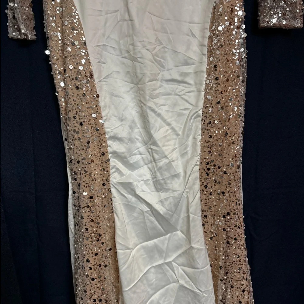 Elegant Sequin Long Sleeve Dress - Picture 6 of 11